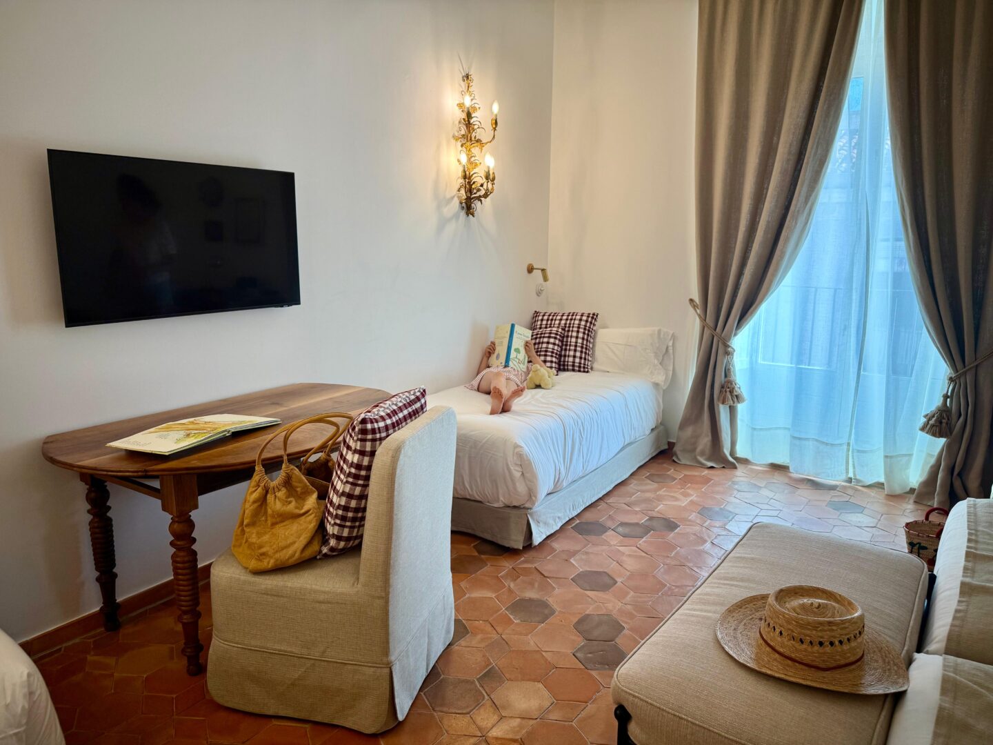 Turismo familiar, en verano en Casa Pizarro Hotel, Cáceres
